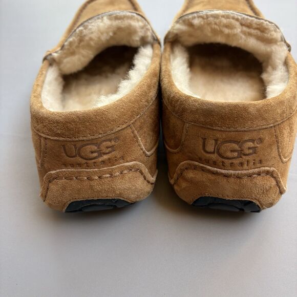 Ugg Ascot Men 11 (Missing Size Tag) Leather Shearling Lined Moccasin Slippers main image 5